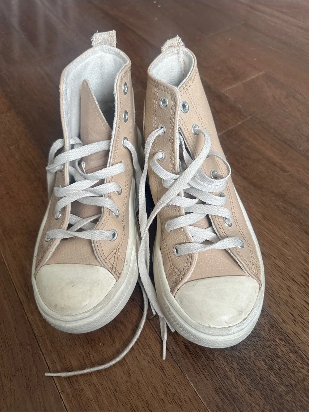 Converse high top