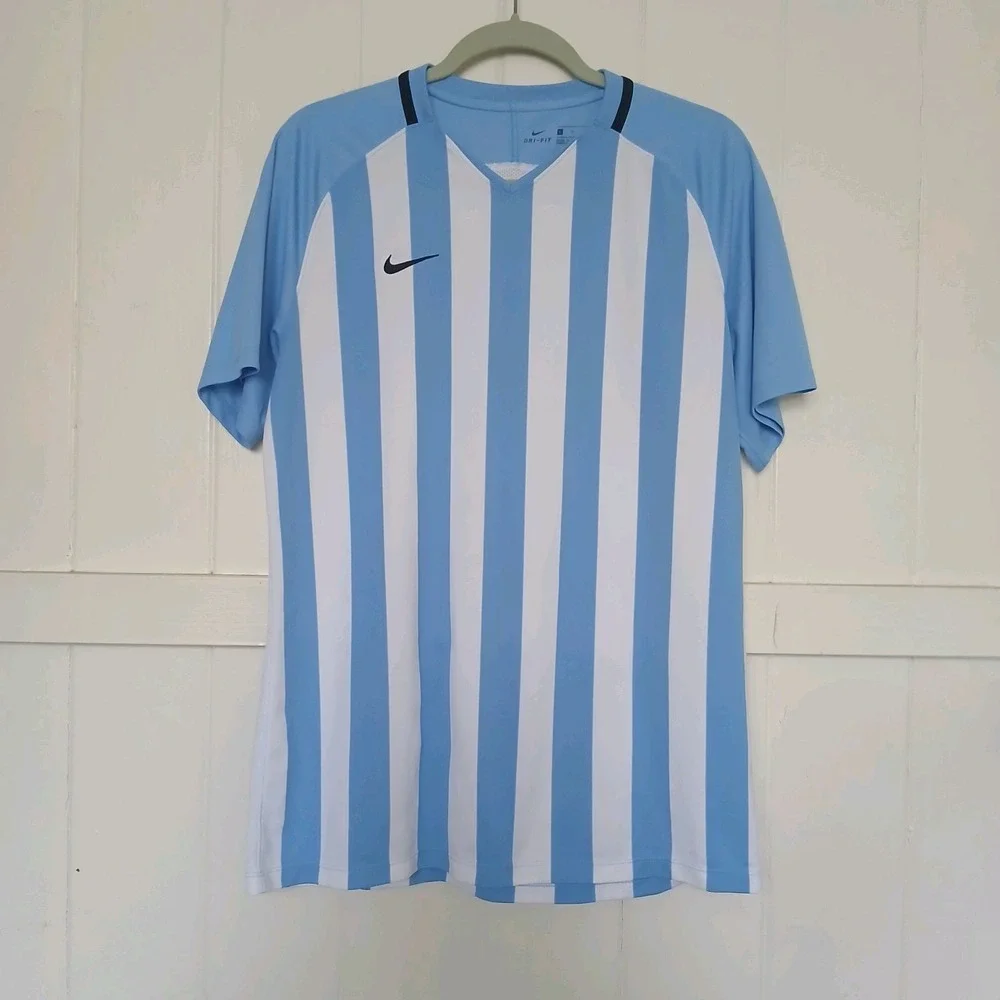 Nike jersey soccer