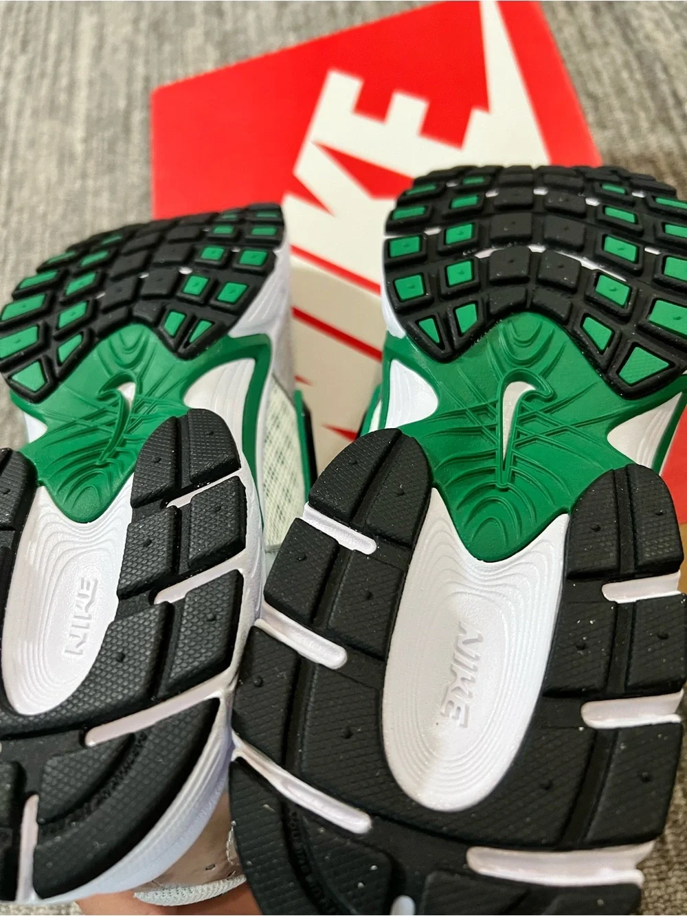 Nike new tag