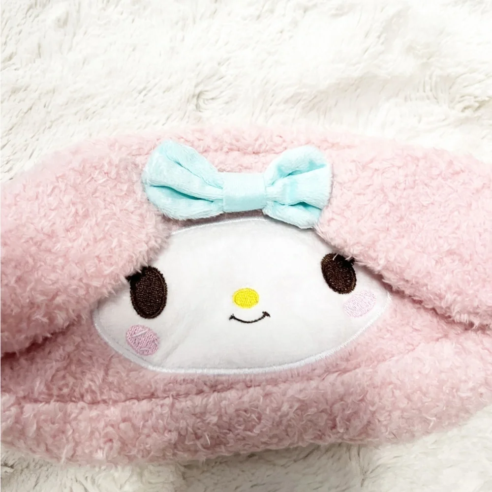 Sanrio 5” wide