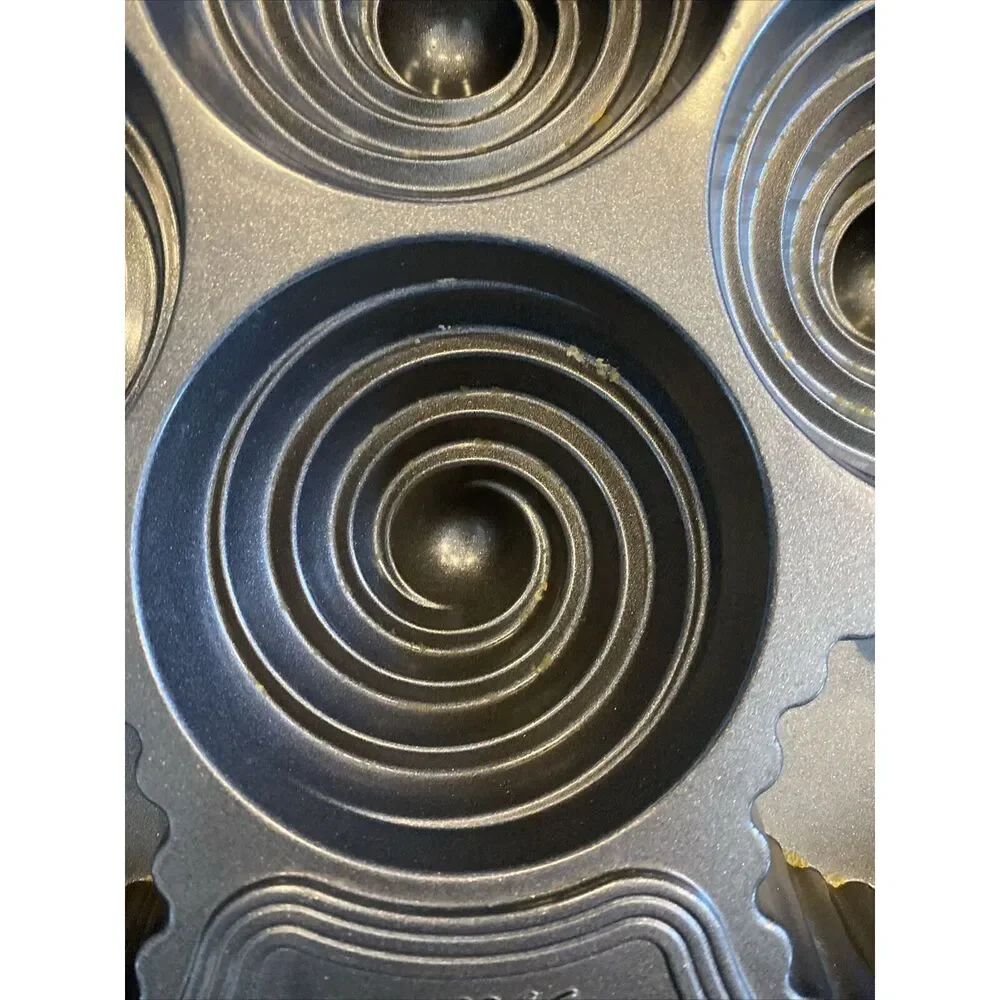 Wilton 3D CupCake mini giant Muffin Pan Heady Duty Baking Molds High Quality Cak