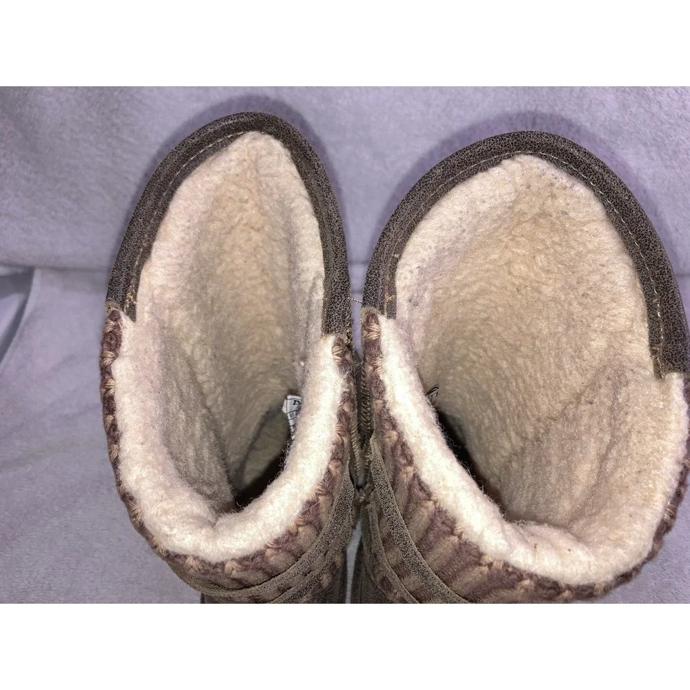 Bearpaw Womens Boots‎ Size 7 Brown Knit Mid Calf Sheepskin Lined Winter Cozy
