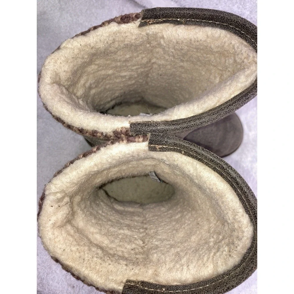 Bearpaw Womens Boots‎ Size 7 Brown Knit Mid Calf Sheepskin Lined Winter Cozy