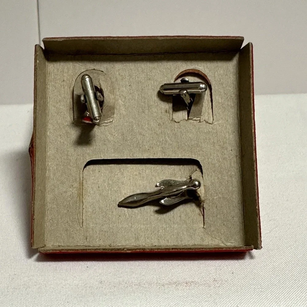 Vintage Cufflinks Tie Bar Set Silver Tone Steam Shovel Paper Box Leather Print