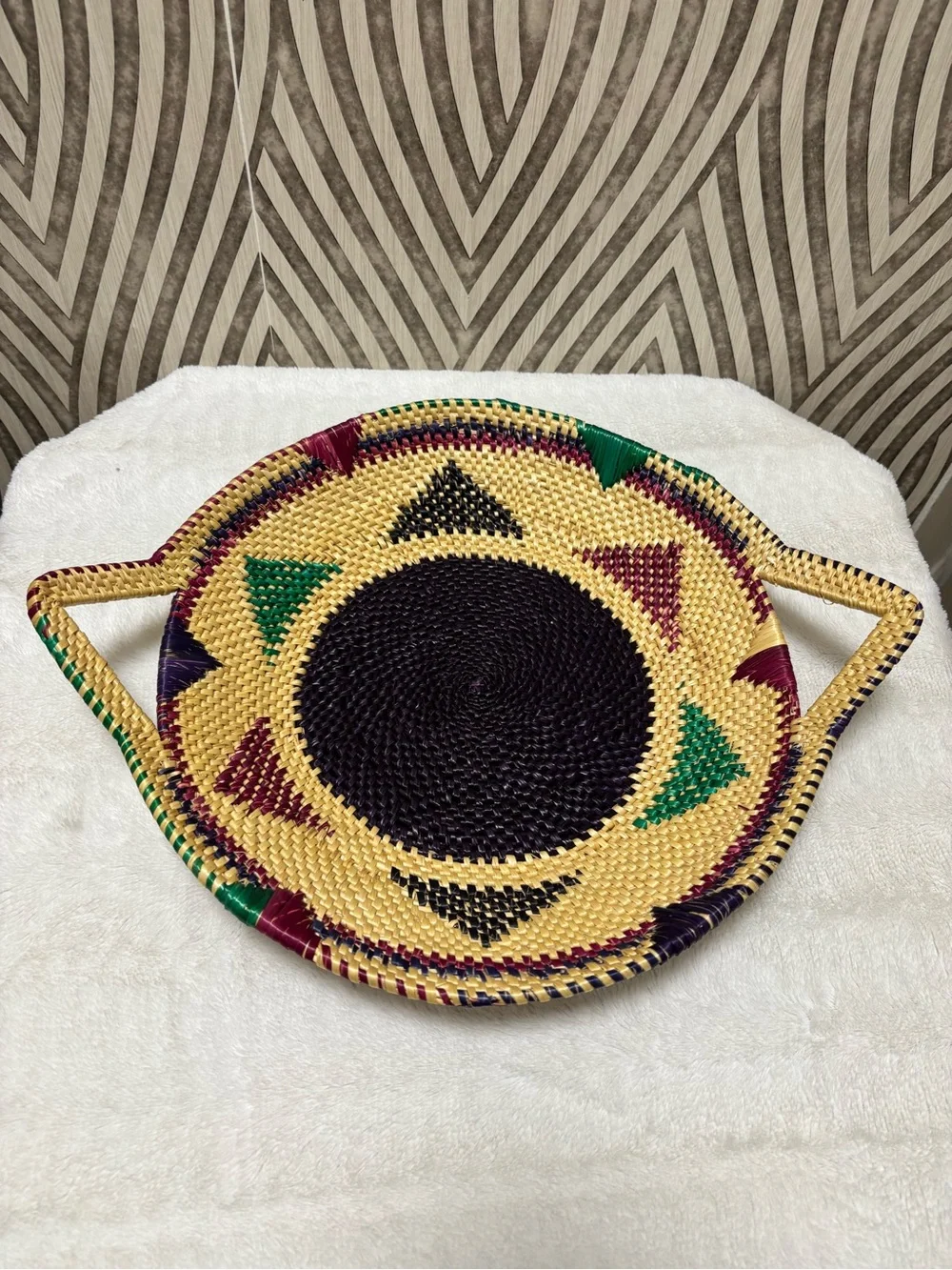 N/A african hand
