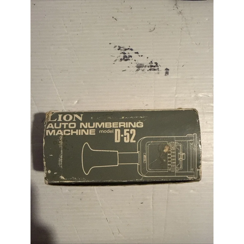 Vintage Lion Auto Numbering Machine, Model D-52, 1960s