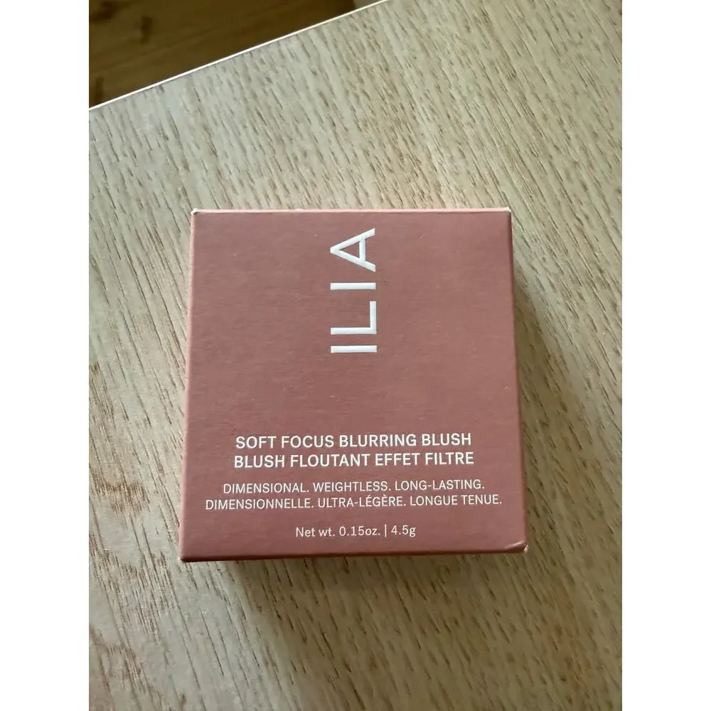 ILIA new box