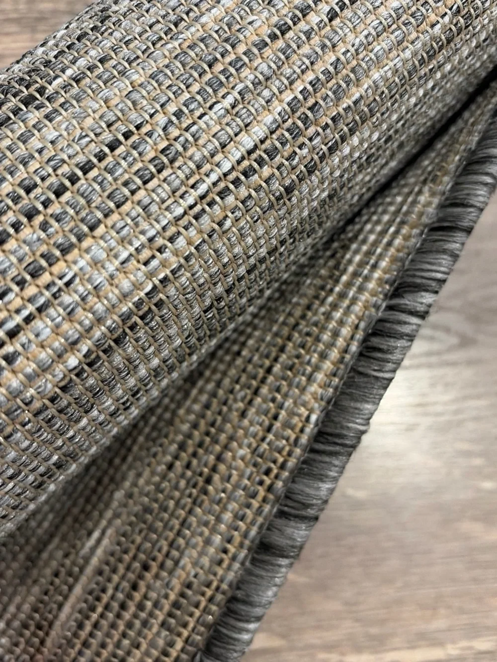 Outdoor Rug Runner - Gray/Tan