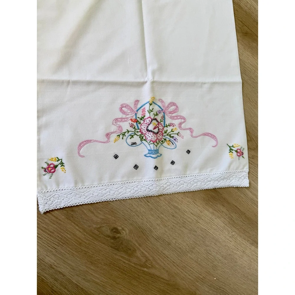 N/A vintage white