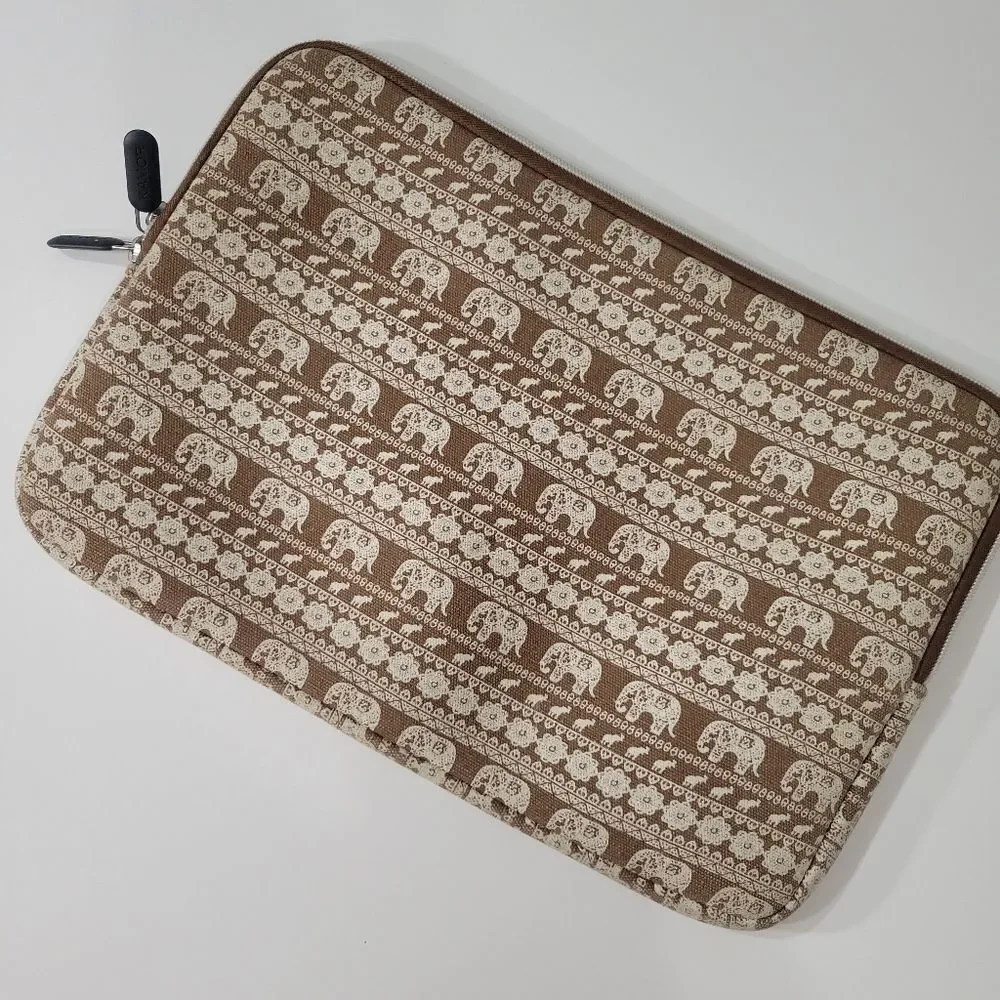 Kamor elephant laptop sleeve
