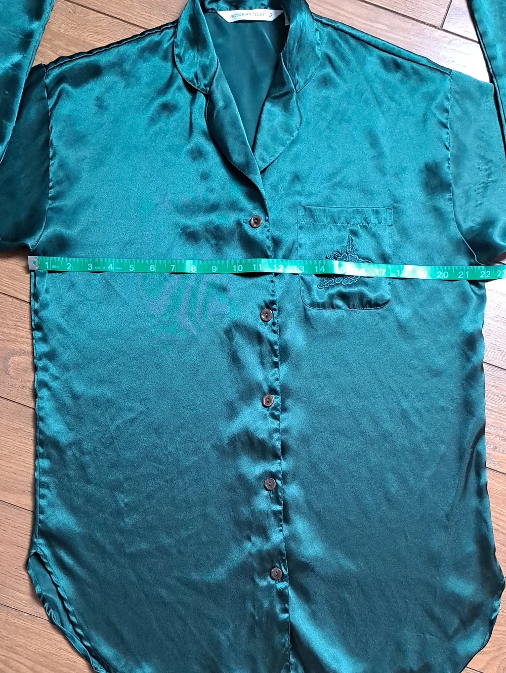 Victorias Secret oversized 2000s approximate