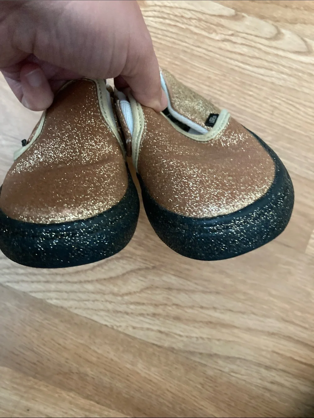 Vans Kids Sparkle Slip-On Shoes in Gold Sz 9