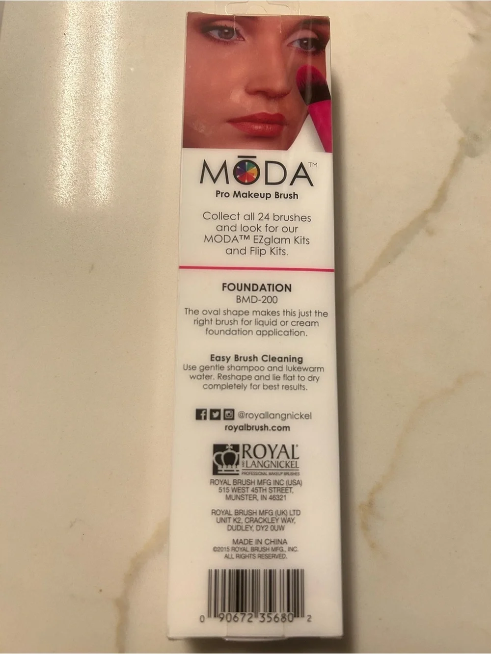 Moda brand new