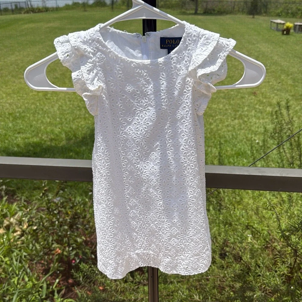 Ralph Lauren white Eyelet Dress Lined 100% cotton 2/2T