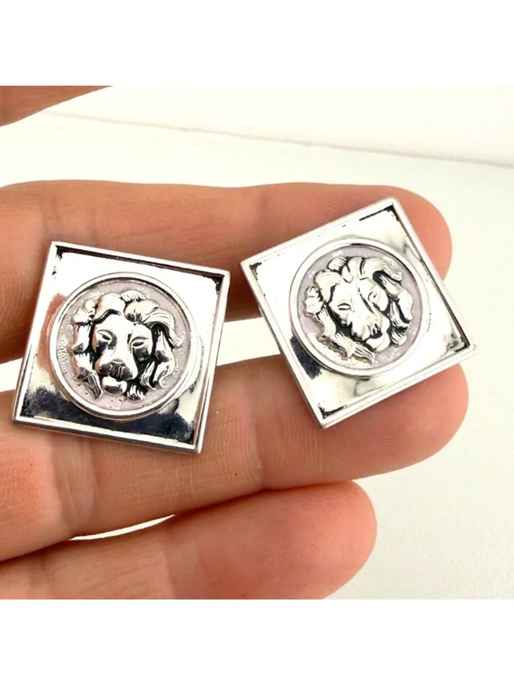 N/A square face