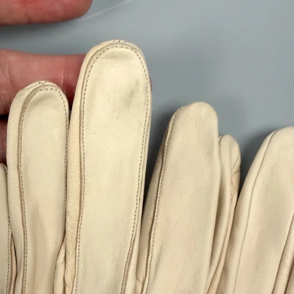 N/A vintage deerskin