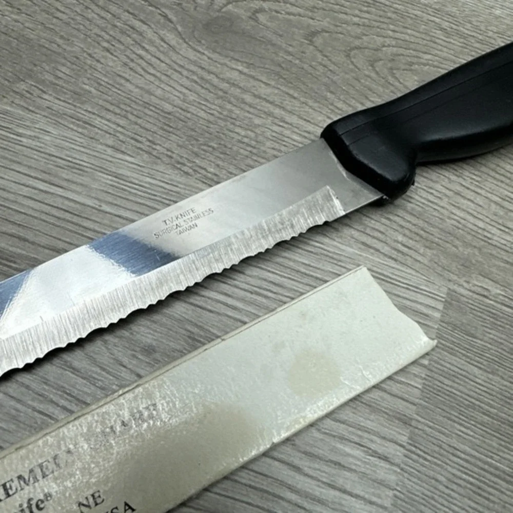 T.V. Knife very sharp