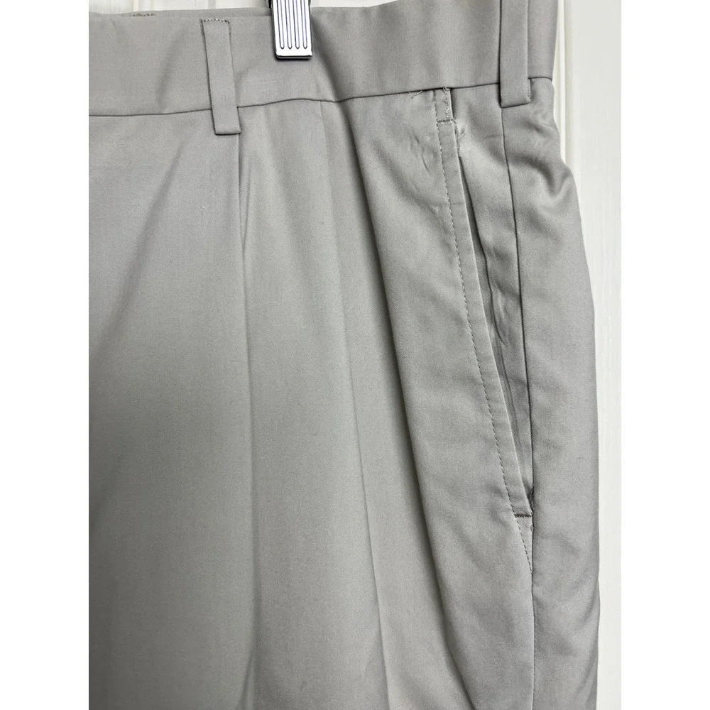 346 Brooks Brothers classic flat