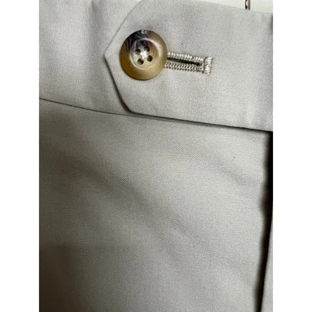 346 Brooks Brothers classic flat