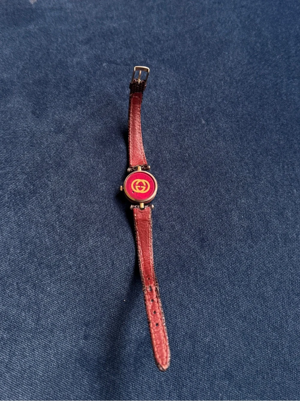 Vintage‎ Gucci 1980’s Two Toned Wristwatch Brown Lizard Strap .
