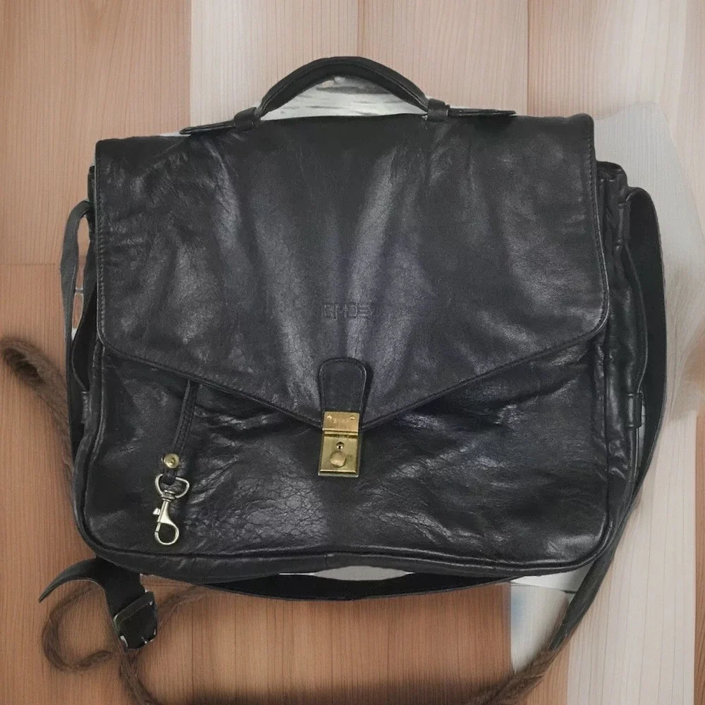 BREE Messenger Bag Crossbody Briefcase‎ Travel Shoulder Bag Smooth Leather Black