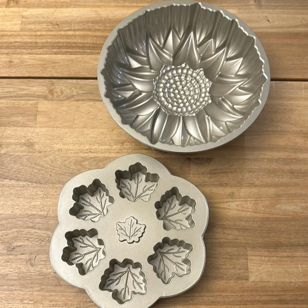 Nordic Ware like new
