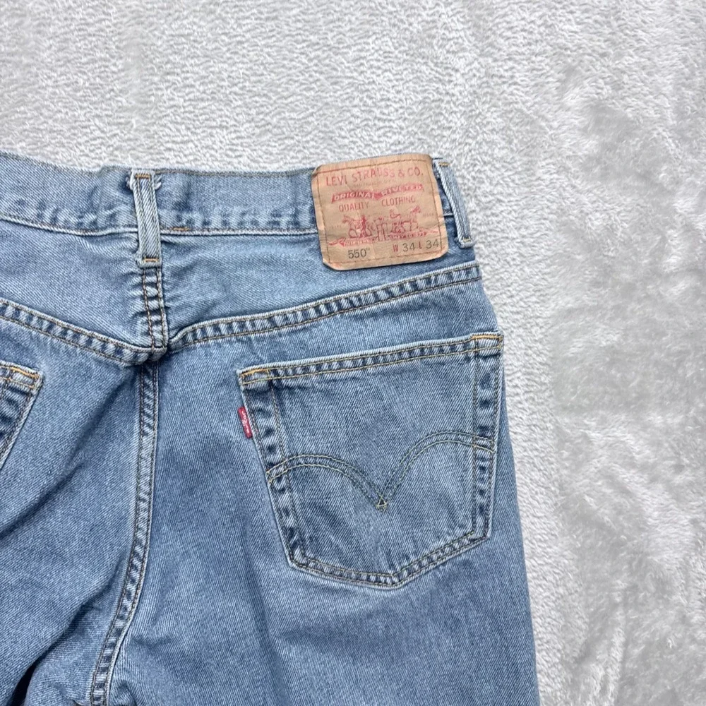 Levis levi 550