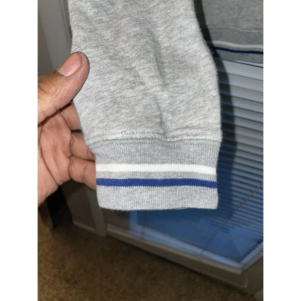Nike **colors may