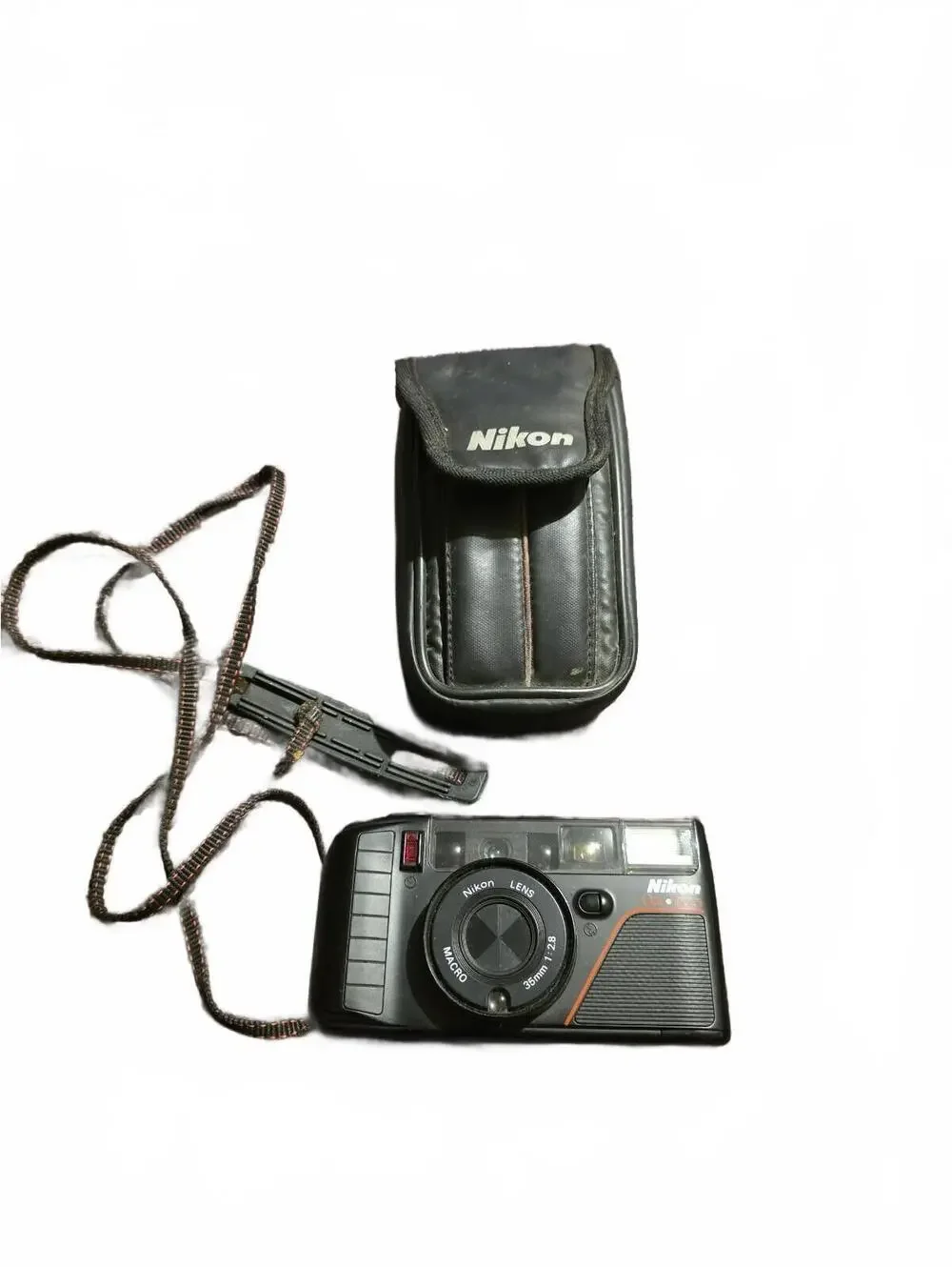 Vtg Nikon One Touch 35mm Point & Shoot Film Camera with Carrying Case