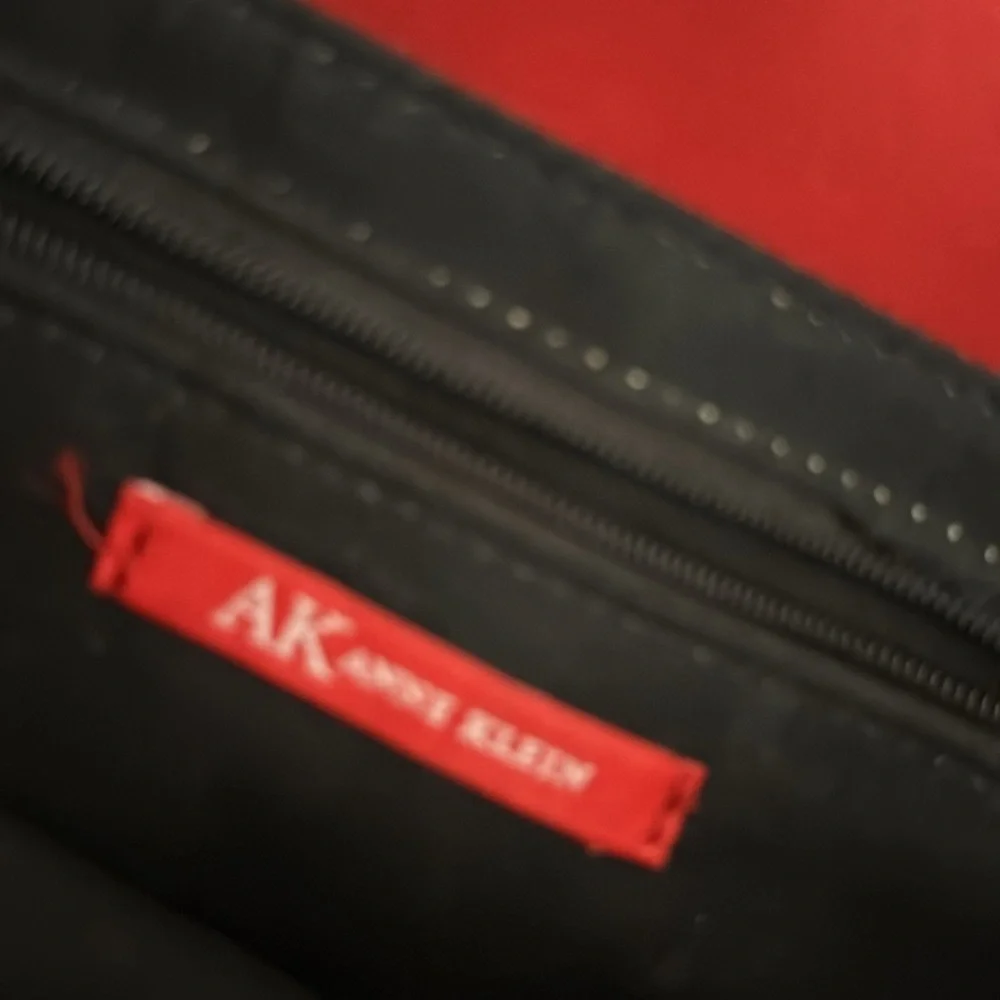 Anne Klein excellent measurements