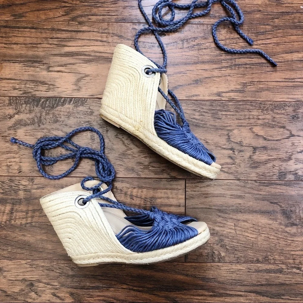BCBGeneration gorgeous woven