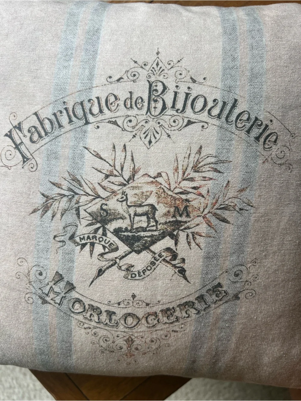 Artanlei rustic french