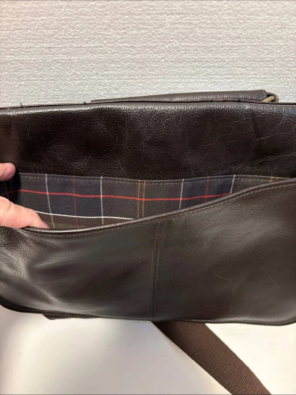 Barbour sleek brown