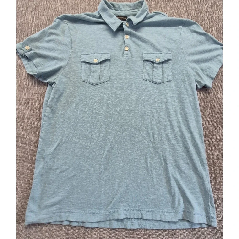 Banana Republic men's light blue polo shirt LG duo pockets 100% Cotton preppy