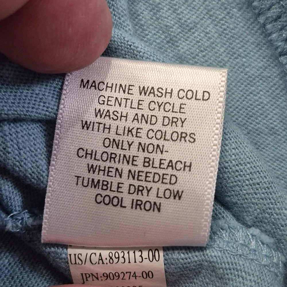 Banana Republic please see