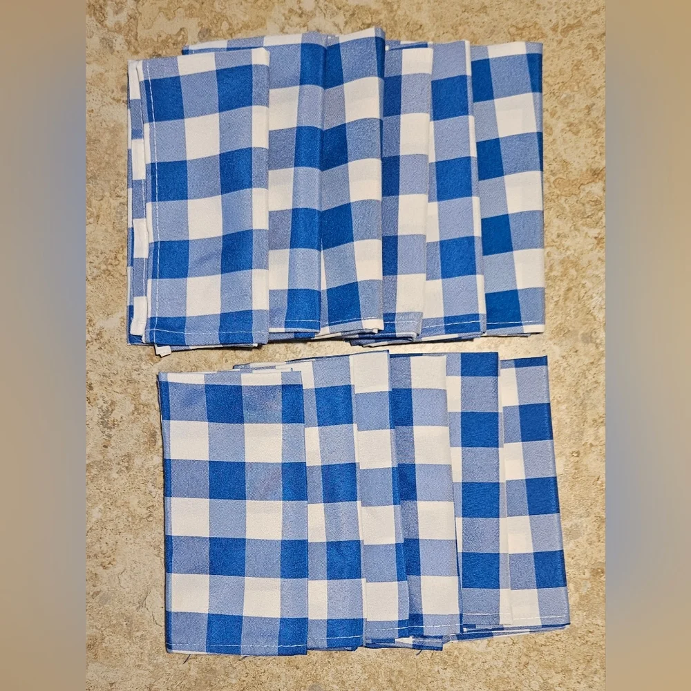 Blue Checkered Gingham Napkins, Dozen. UNUSED