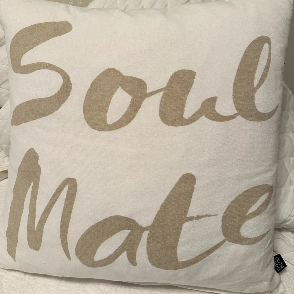 NWOT Nordstrom Eight Mood ‘Soul Mate’ Throw Pillow OS