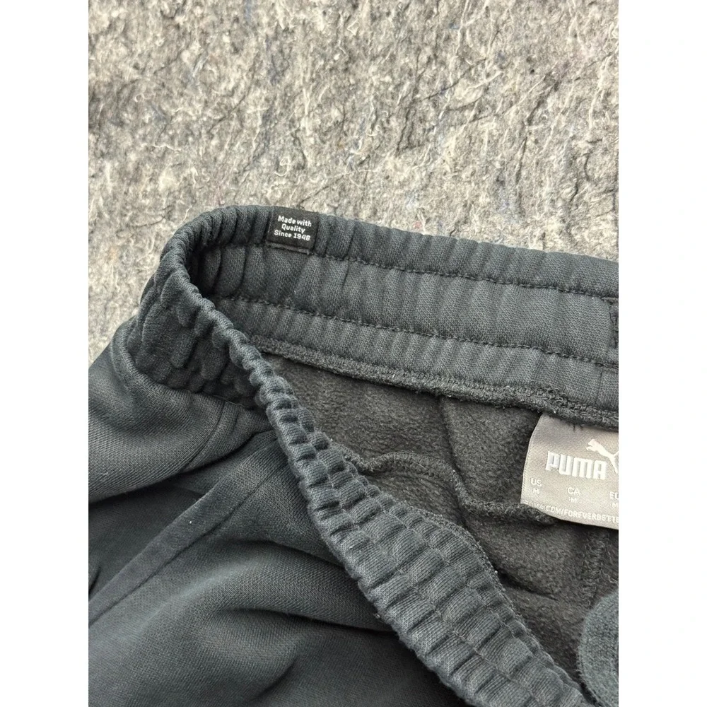 Puma colorway pictures wordmark
