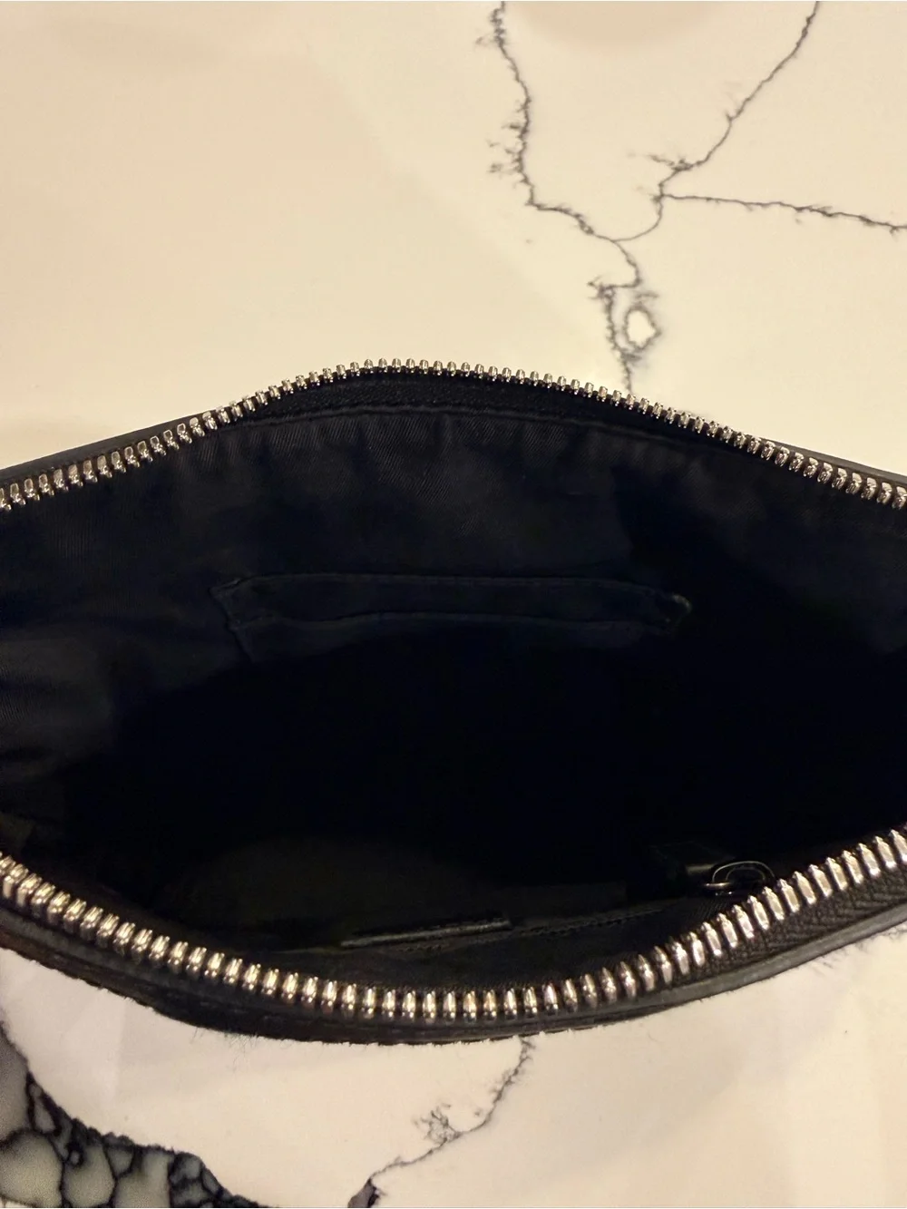Gucci classic messenger