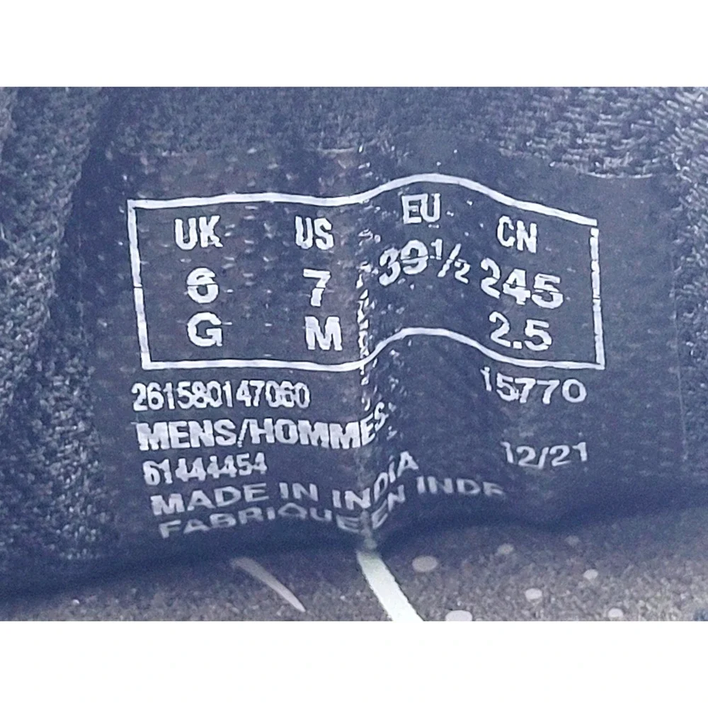 Clarks men hapsford