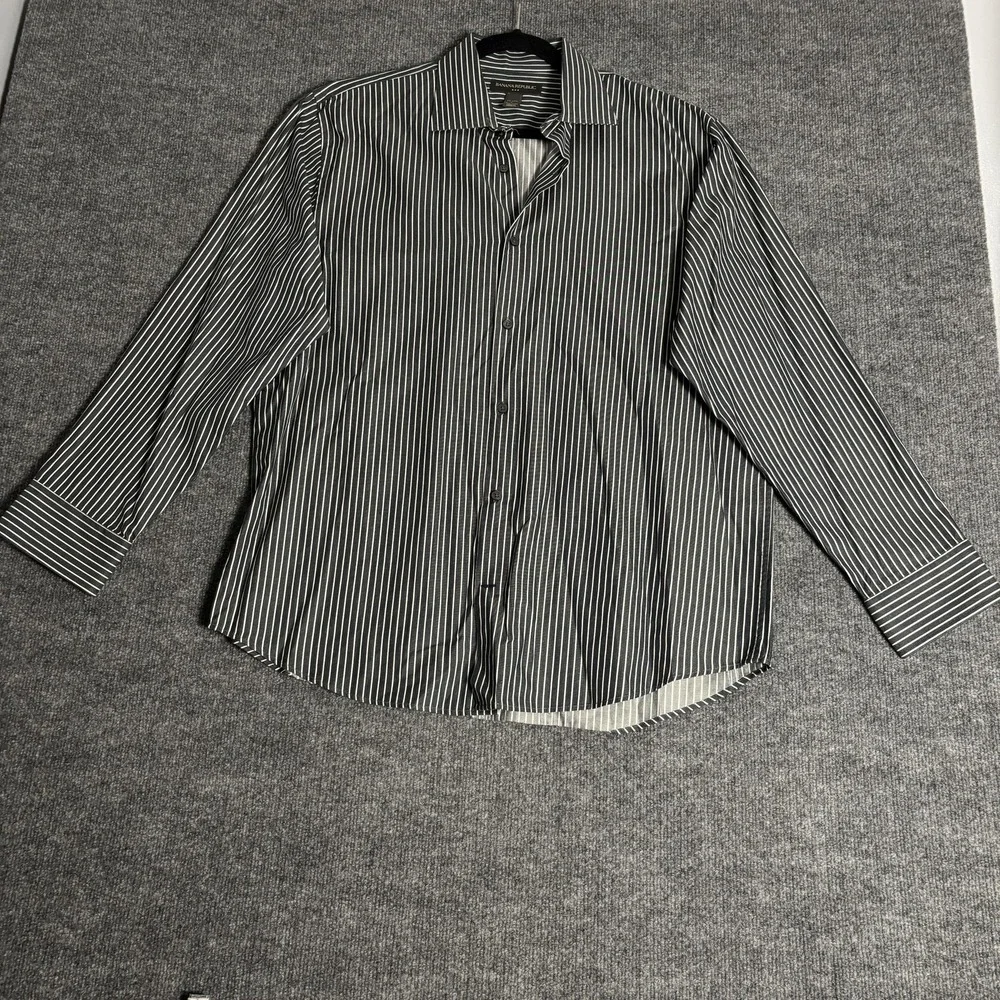 Banana Republic Shirt Mens XL Black White‎ Stripe Button Up Long Sleeve Cotton