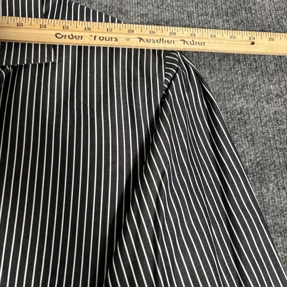 Banana Republic white gently