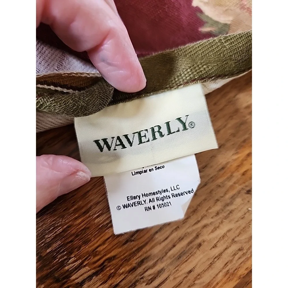 Waverly preowned no