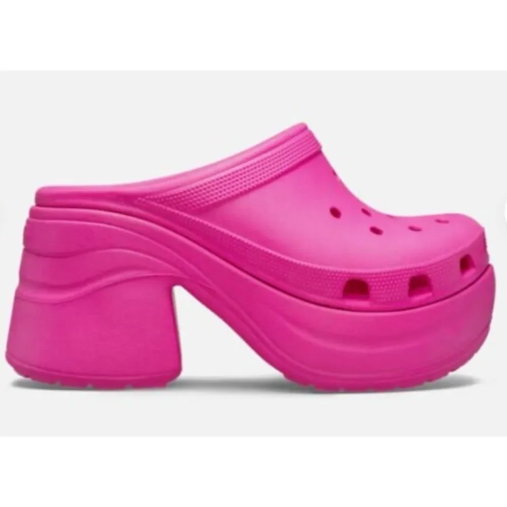 CROCS elevate your
