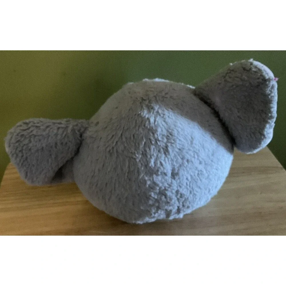 N/A elephant stuffed