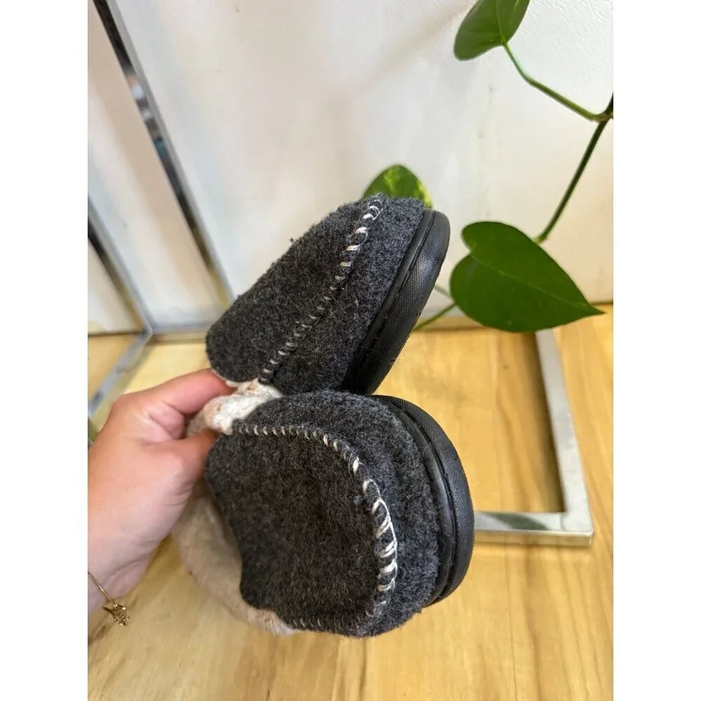 Lucky brand youth size 4 slippers