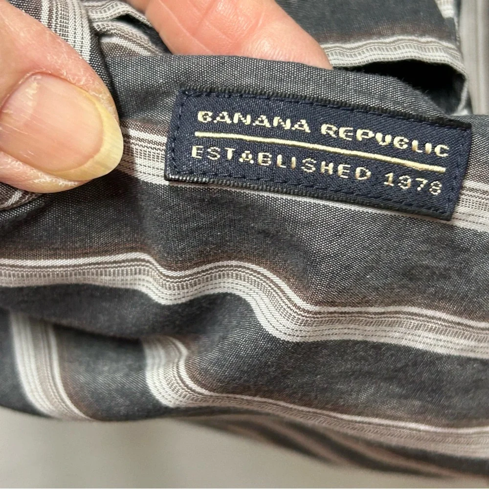Banana Republic this banana