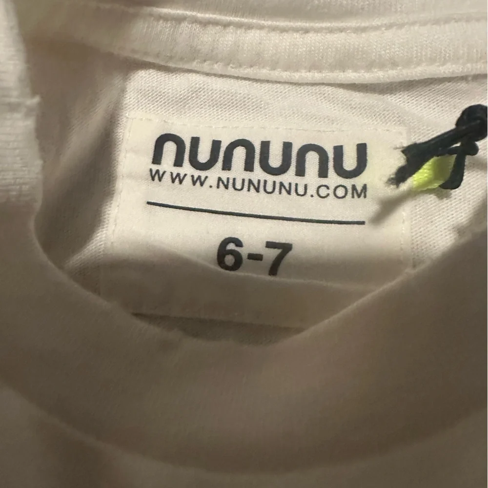 nununu classic white