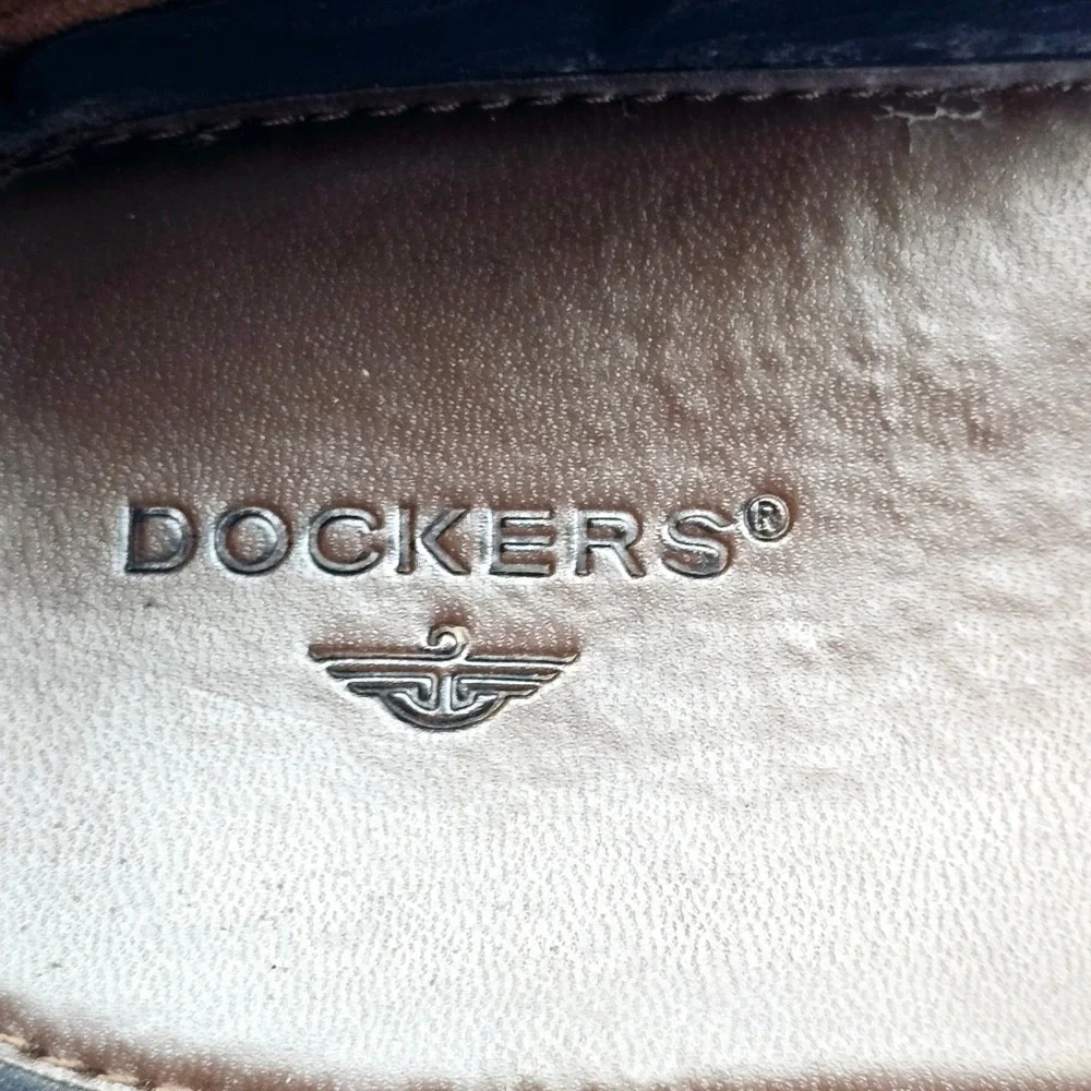 Dockers classic boat