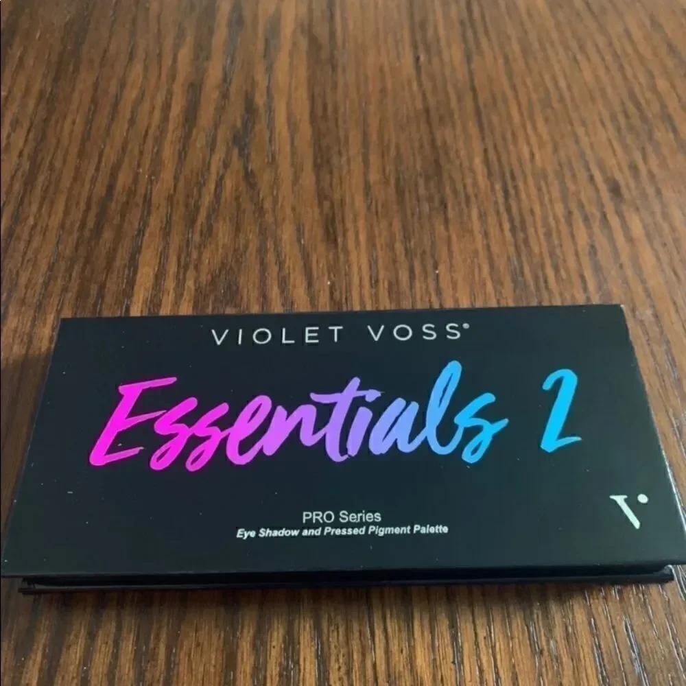 N/A essentials new